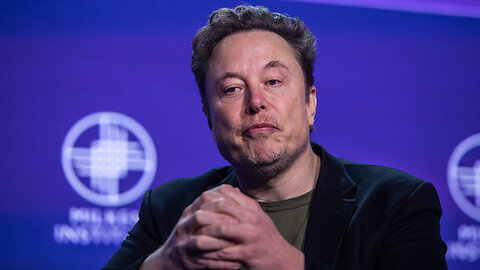 Musk Threatens to Ban iPhones After Apple Partners with OpenAI