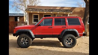 Zone 4.5" short arm lift kit and 33" tires installed on a 1997 Jeep Cherokee Sport 4.0L 4x4