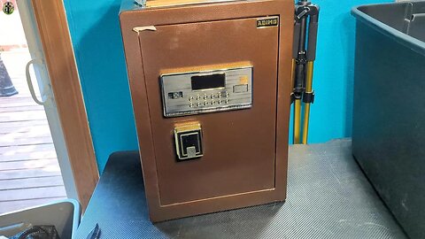 What's Inside the ADIMO 2.8 Cubic Feet Safe?