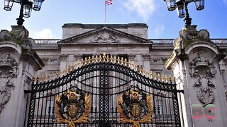 Buckingham Palace: A Royal Residence
