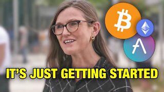 Cathie Wood: The Banks Are In Real Trouble Now (Bitcoin & DeFi)