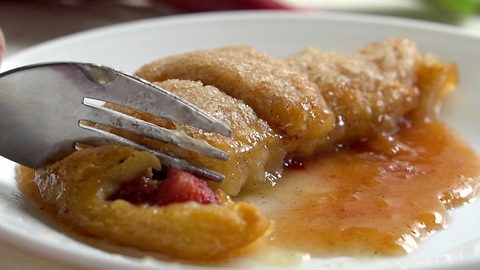 Strawberry Rhubarb Dumplings