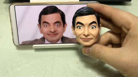 Clay sculpture - Realistic Mr. Bean from polymer clay