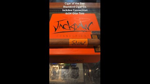 Cigar of the Day: Blackbird Cigar Co. Jackdaw Connecticut 6x54 Gran Toro #Cigars #Short #Cigar #NFL