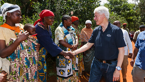 What Were the Clintons Doing in Haiti? (@blunts4jesus_)