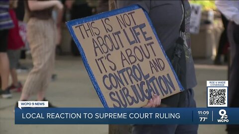 Hundreds in Cincinnati protest Supreme Court overturning Roe v. Wade