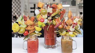 BLOODY MARY BAR! Build Your Own Bloody Mary with ravioli, meatballs and chicken wings at Hash Kitchen - ABC15 Digital