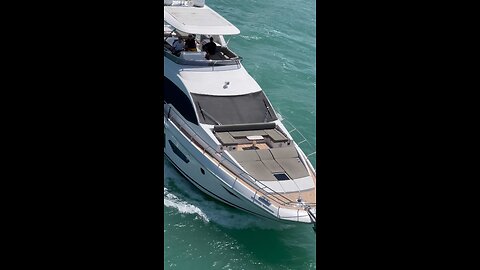 2016 Azimut 66 fly ‘ Le grand Bleu’ | Charter Ready #yachtingwithchristos