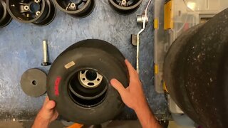 Install Kart Tire - Scissor Tool