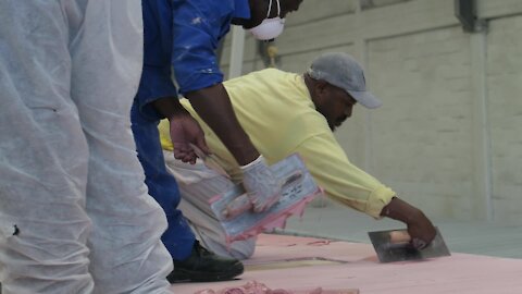 SOUTH AFRICA - Cape Town - Boat building (Video) (mNi)