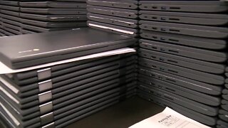 Consumer advocates concerned about Chromebooks expiration dates