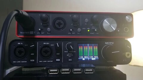 Motu M4 vs Focusrite 2i4 Second Gen Audio Recording ADC Quality Comparisson Using Sm-57 Microphone