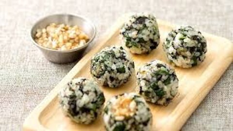 How to make KOREAN RICE BALLS