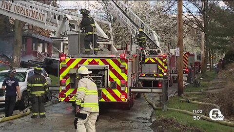 Cleveland firefighters fight 4-Alarm fire on East Side