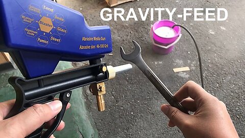 Portable Gravity Feed Sandblaster Pneumatic Rust Blasting Gun