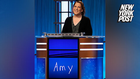 Record-breaking 'Jeopardy!' champ Amy Schneider reveals she was robbed