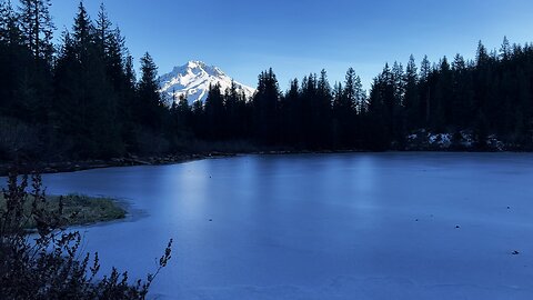 GLOWING WHITE Snowy Mount Hood Framed by ICY FROZEN Mirror Lake in Winter! | 4K | Oregon