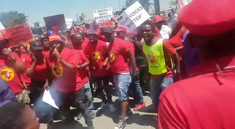 South Africa - Johannesburg - SAA strike (video) (Nox)