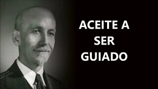 ACEITE A SER GUIADO, PAUL BRUNTON, DUBLADO