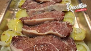 CARNE ASSADA COM BATATAS | BIFE SABOR CHURRASCO | CHURRASCO PRÁTICO DE APARTAMENTO