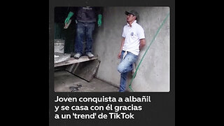 Mujer se enamora de un albañil mientras grababa un ‘trend’ en TikTok y ahora están casados