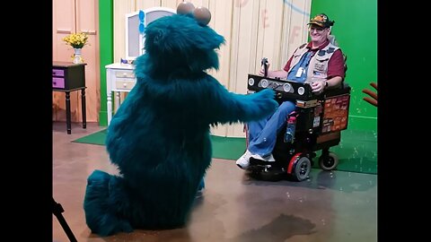 Powerwheelz with Cookie Monster and Elmo Seaworld Orlando