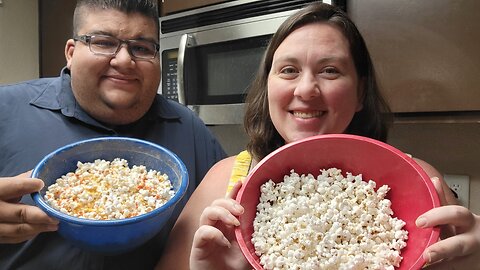 HIS AND HER POPCORN | OUR TWO FAVORITE WAYS TO HAVE POPCORN