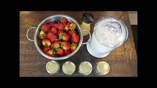 How to Can Strawberry Jam with no Pectin (Bonus - Recipe Included)