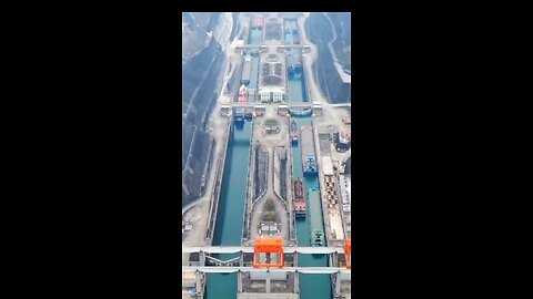 Three gorges dam ship side