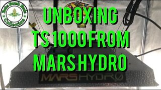 Unboxing A Mars Hydro TS 1000 LED Grow Light