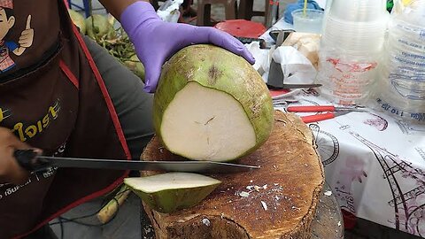 Coconut cutting
