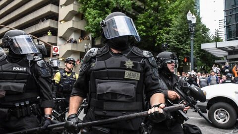 Portland Riot #Portland #Denver #Charlotte #riot #live #backtheblue #antifa 8/22/2020