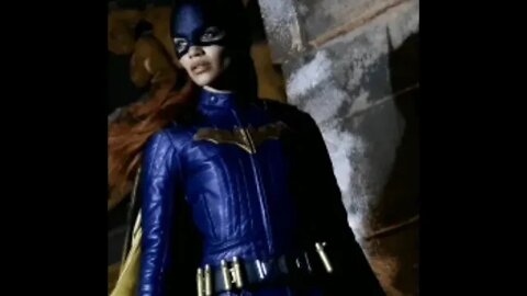 Filme Batgirl é engavetado orla warner, prejuízo é de U$90 milhões