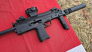 Shooting the H&K MP7 (full auto)