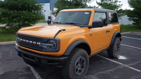 2021 Ford Bronco Badlands 2 Door, is it the better choice?