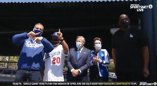 LA Mayor Eric Garcetti BOOED at Dodgers Game