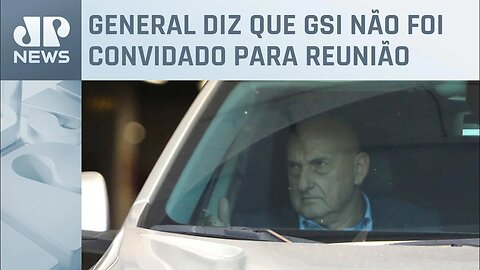 Ex-ministro do GSI deixa PF após depor por mais de 4 horas sobre 8 de janeiro