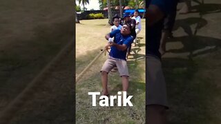 1, 2, 3, Tarik.... Tarik Tambang di Pantai