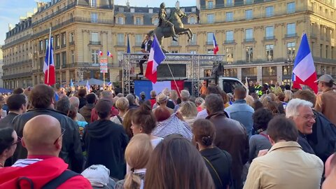 Rendez-vous de la Résistance, Place des Victoires à Paris le 22/10/2022 - Florian Philippot