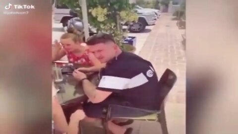 Tommy Robinson and family are verbally abused by a man while they were eating outside