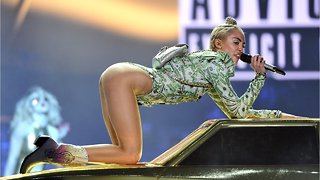 Miley Cyrus Tells Story About Donal Trump