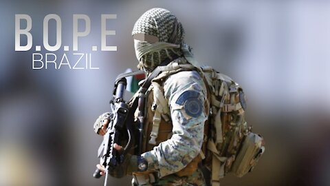 Brazilian BOPE Special Operations Battalion Helicopter Raid On Occupied Building