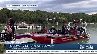Man missing after kayak flips on Nemahbin Lake in Summit, two kids rescued
