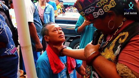 Pengobatan Ibu Ida Dayak, yang sembuh langsung disuruh pulang