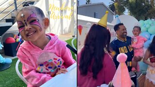 Mike Epps Daughter Indiana Screams Out Her Age At 2nd B-Day Party! 😱