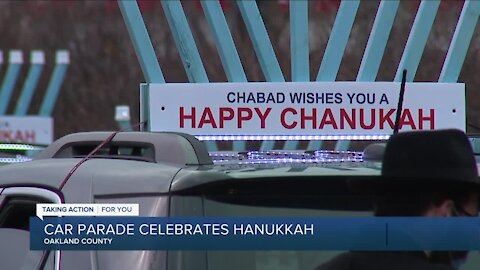 Car parade celebrates Hanukkah