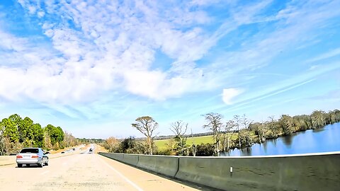 Driving North on US Highway 17 (Edenton & Hertford Area) - North Carolina