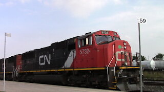 CN 5732, CN 5643 & CN 2694 Engines Manifest Train Westbound In Sarnia