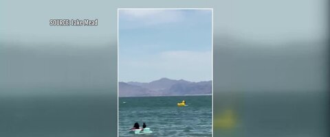 Inflatable flies away on Lake Mead