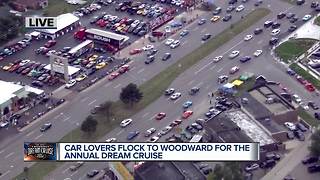 Car lovers flock to Woodward for the annual Dream Cruise